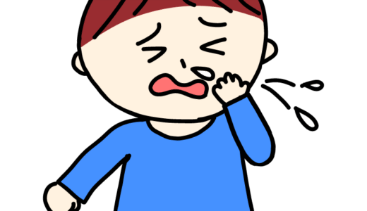 くしゃみをしている男の子